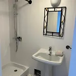 Nyaraló Duplex Privatif, Piscine Et Chouy